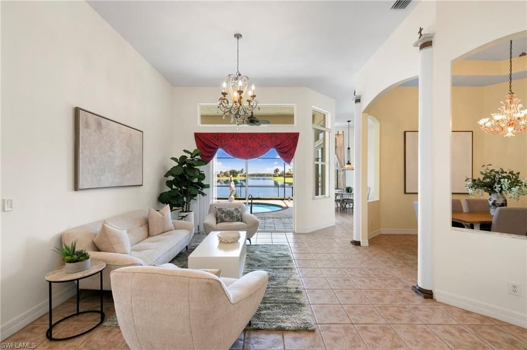 Chandelier, Interior, Living room, Water