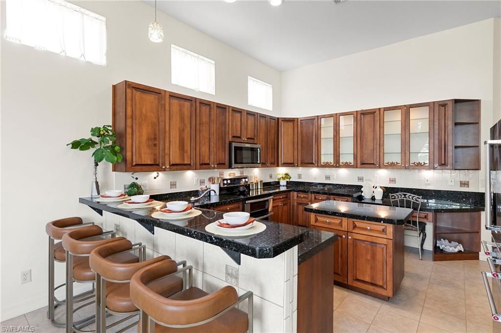 Interior, Kitchen, Pendant Lights, Recessed Lighting