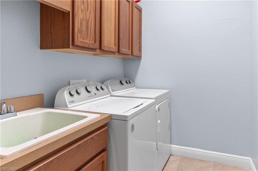 Interior, Washer