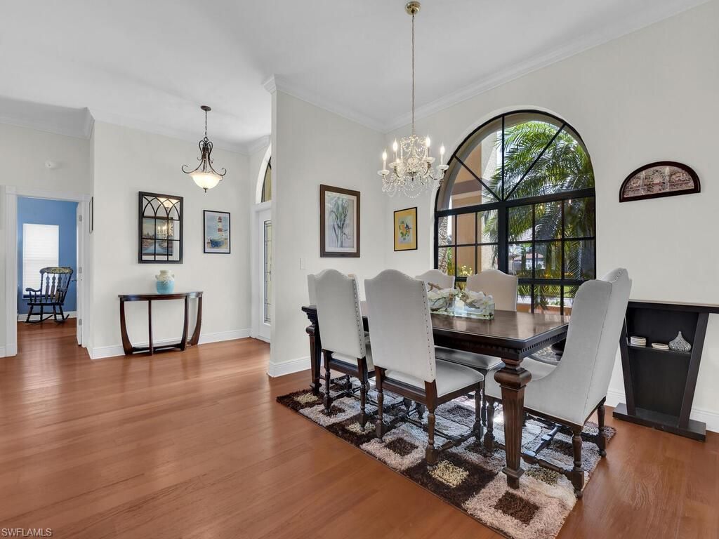 Chandelier, Dining room, Interior, Pendant Lights, Wood Texture Flooring