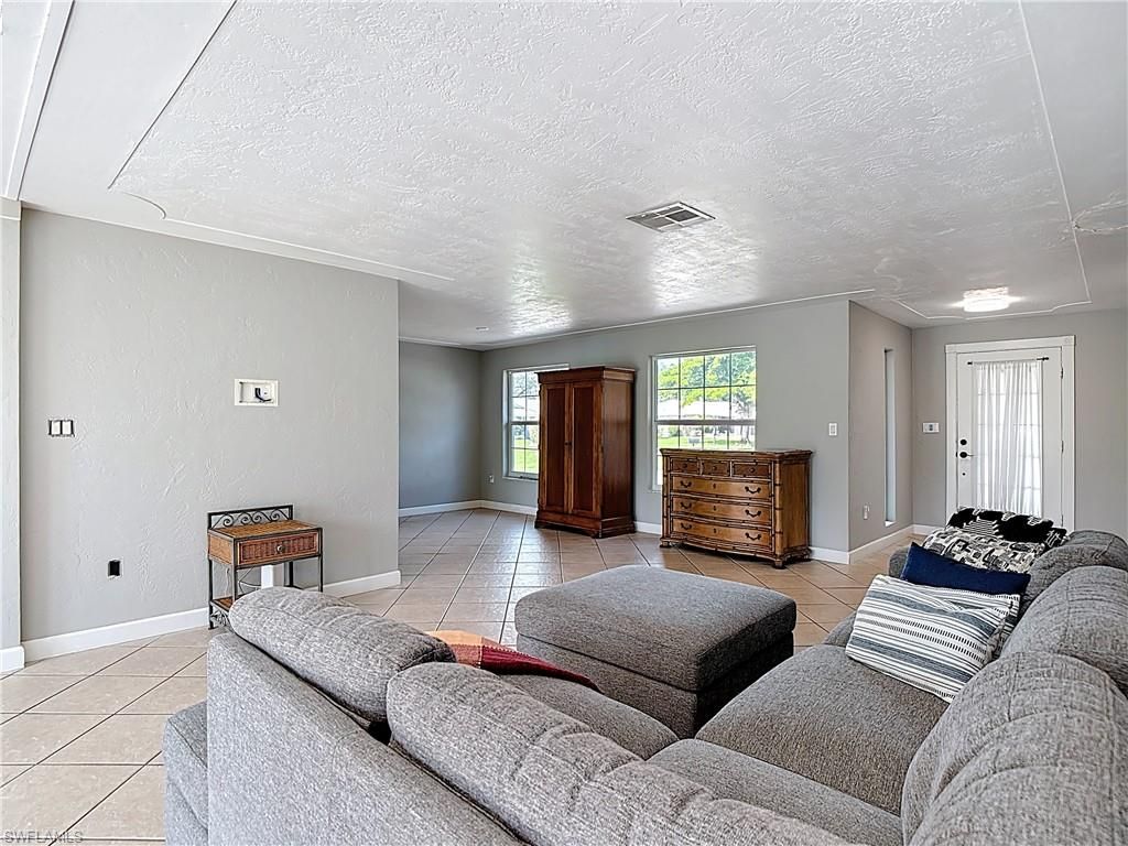 Interior, Living room