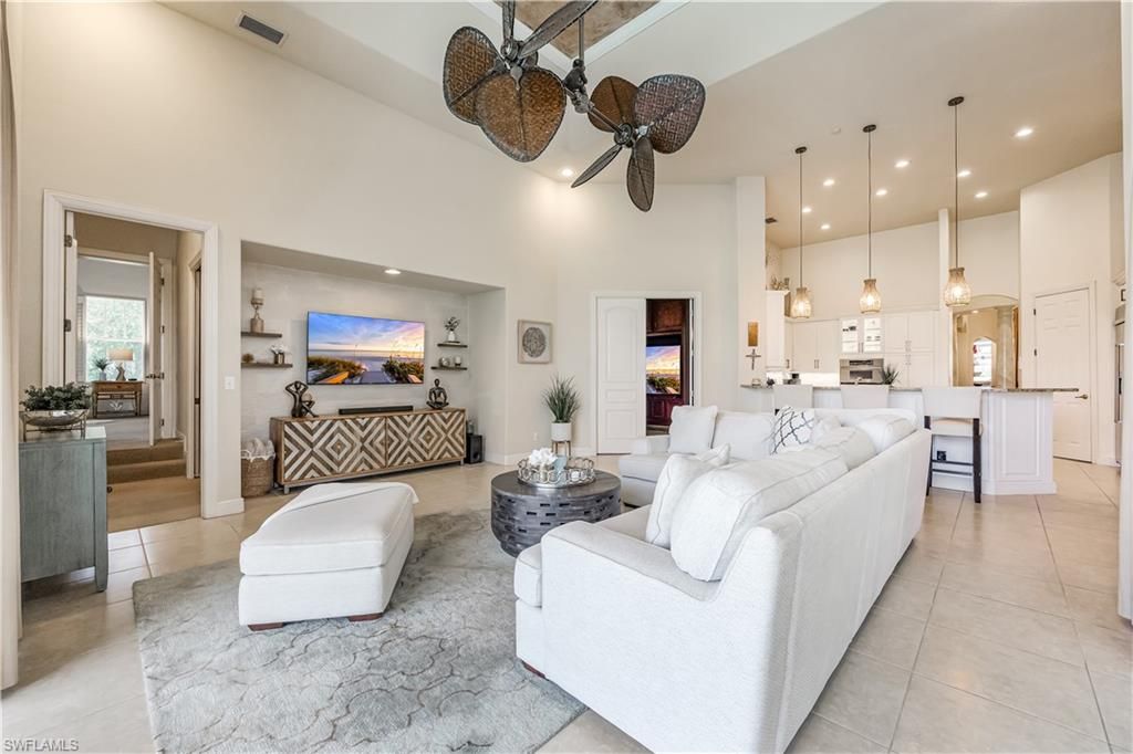 Interior, Kitchen, Living room, Pendant Lights, Recessed Lighting
