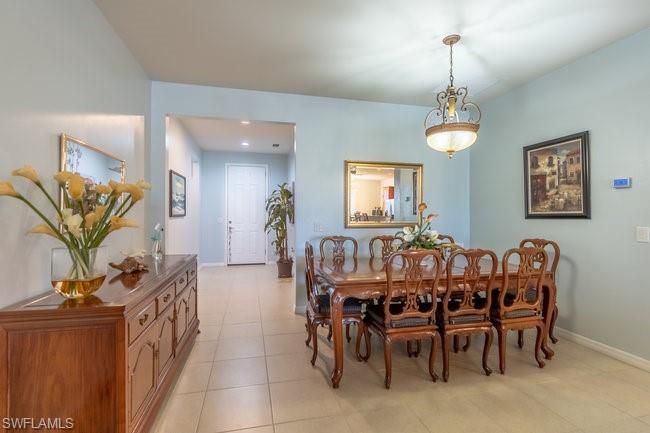 Dining room, Interior, Pendant Lights, Recessed Lighting