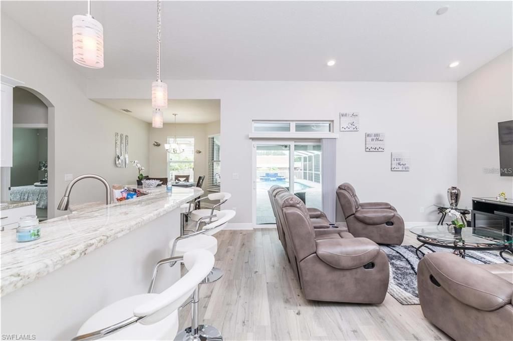 Interior, Pendant Lights, Recessed Lighting, Wood Texture Flooring