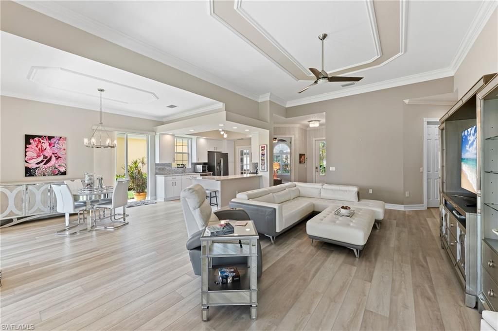 Chandelier, Dining room, Interior, Kitchen, Living room, Pendant Lights, Recessed Lighting, Wood Texture Flooring