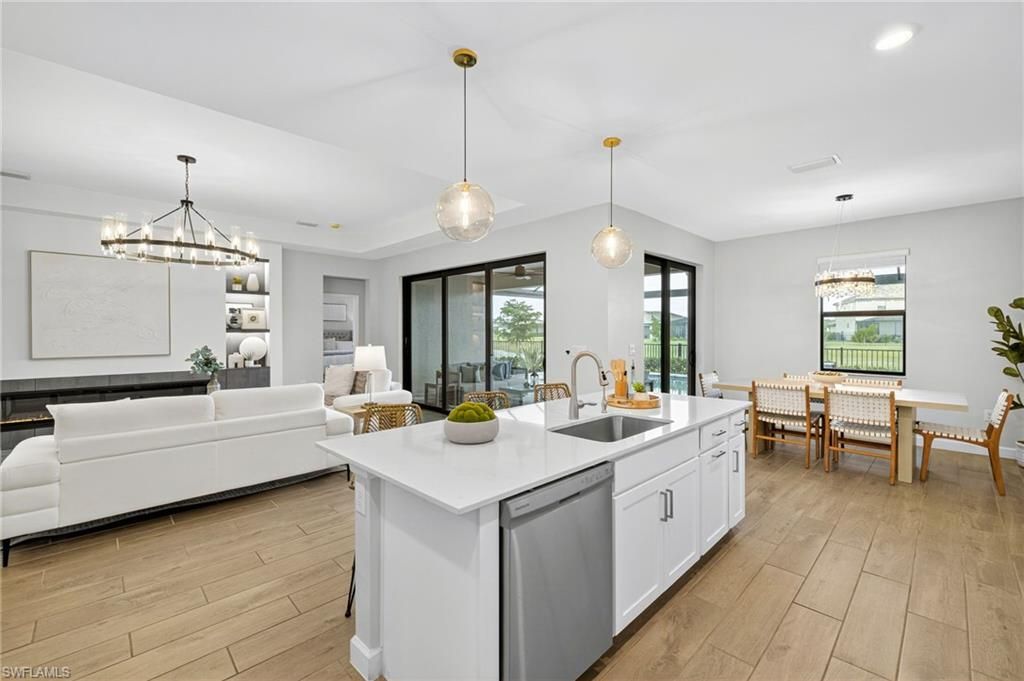 Dining room, Interior, Kitchen, Living room, Pendant Lights, Recessed Lighting, Wood Texture Flooring