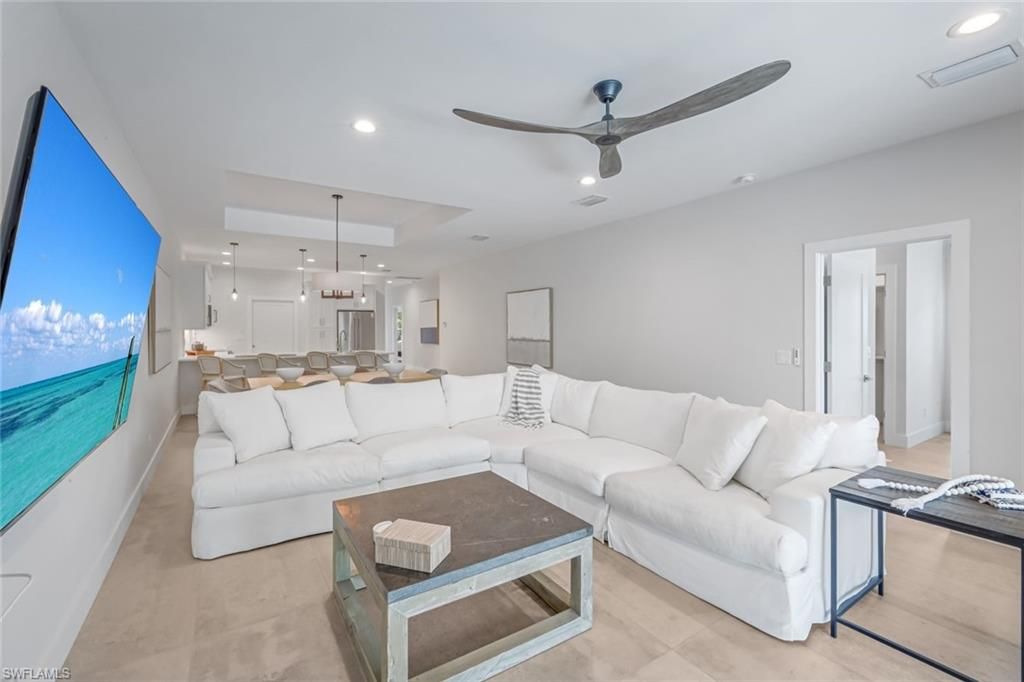 Interior, Kitchen, Living room, Pendant Lights, Recessed Lighting