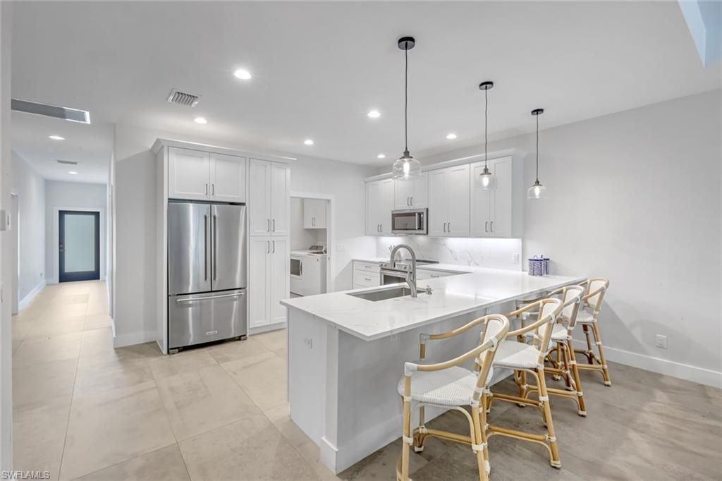 Interior, Kitchen, Pendant Lights, Recessed Lighting, Stainless Steel Appliances