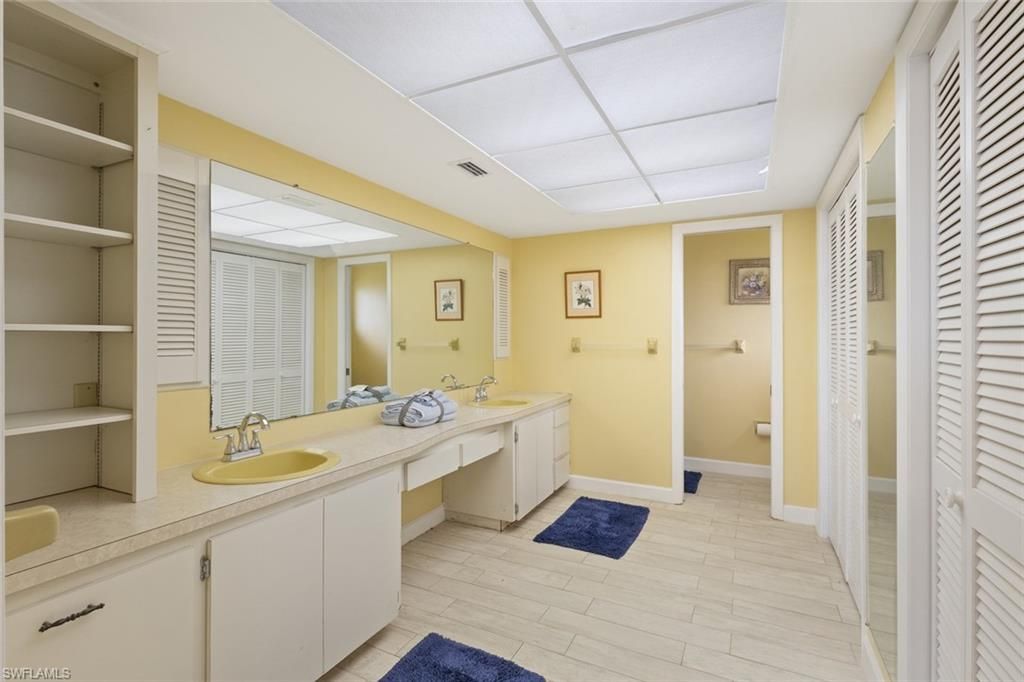 Bathroom, Dual Sink Vanities, Interior, Wood Texture Flooring