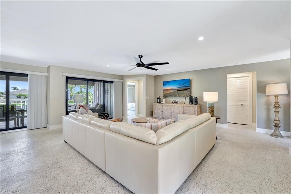 Interior, Living room, Recessed Lighting
