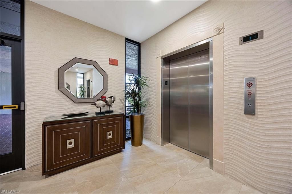 Elevator, Interior, Recessed Lighting