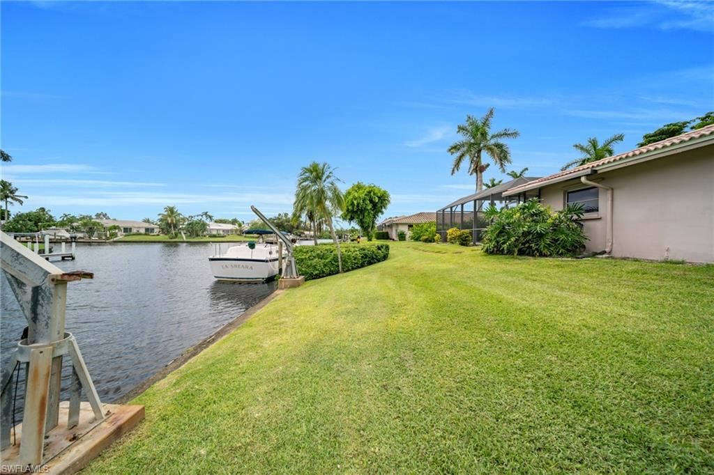 Backyard, Exterior, Water