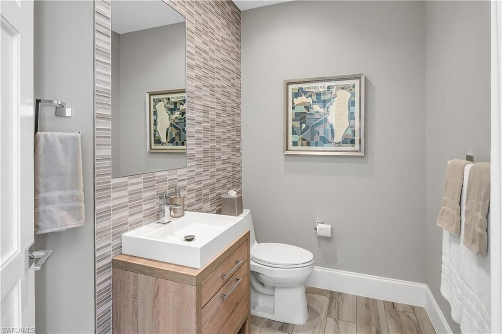 Bathroom, Interior, Wood Texture Flooring