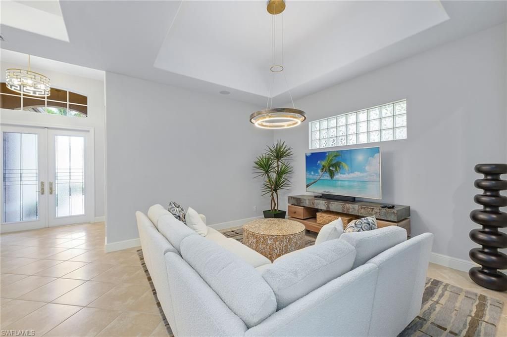 Interior, Living room, Pendant Lights