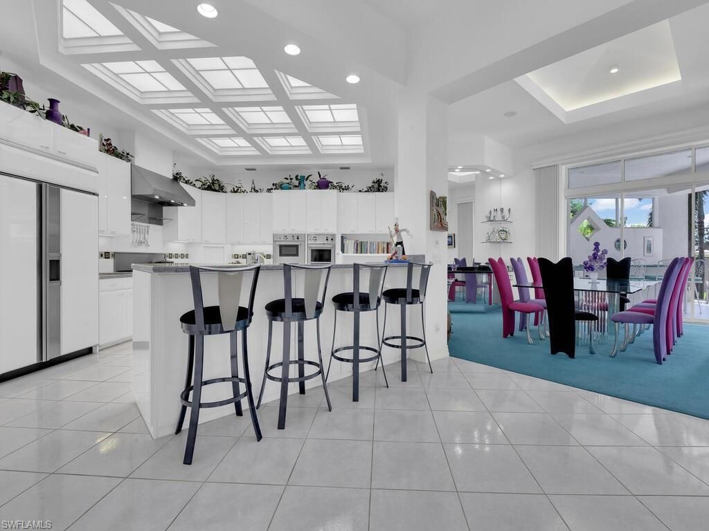 Dining room, Interior, Kitchen, Recessed Lighting, Stainless Steel Appliances