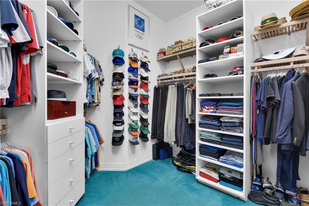 Interior, Walk-in Closets