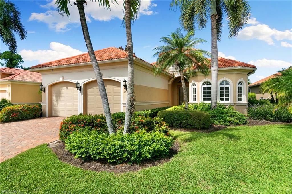 Attached, Backyard, Exterior, Facade, Mediterranean
