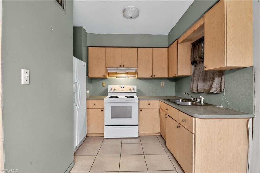 Interior, Kitchen