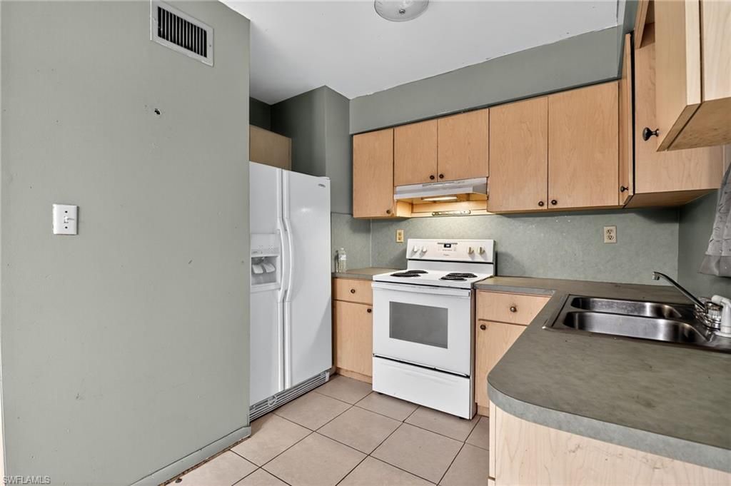 Interior, Kitchen, Washer