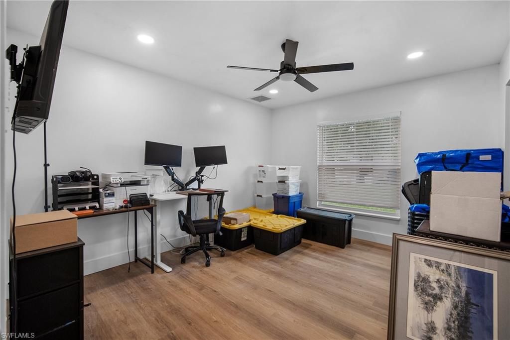 Home Office, Interior, Recessed Lighting, Wood Texture Flooring