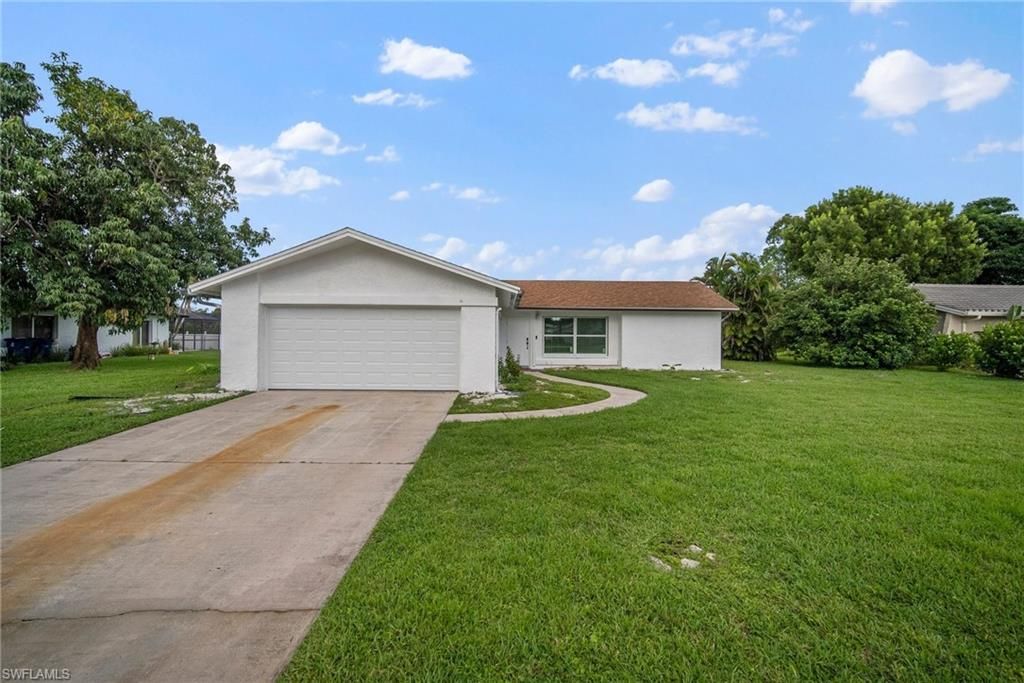 Backyard, Detached Garage, Exterior