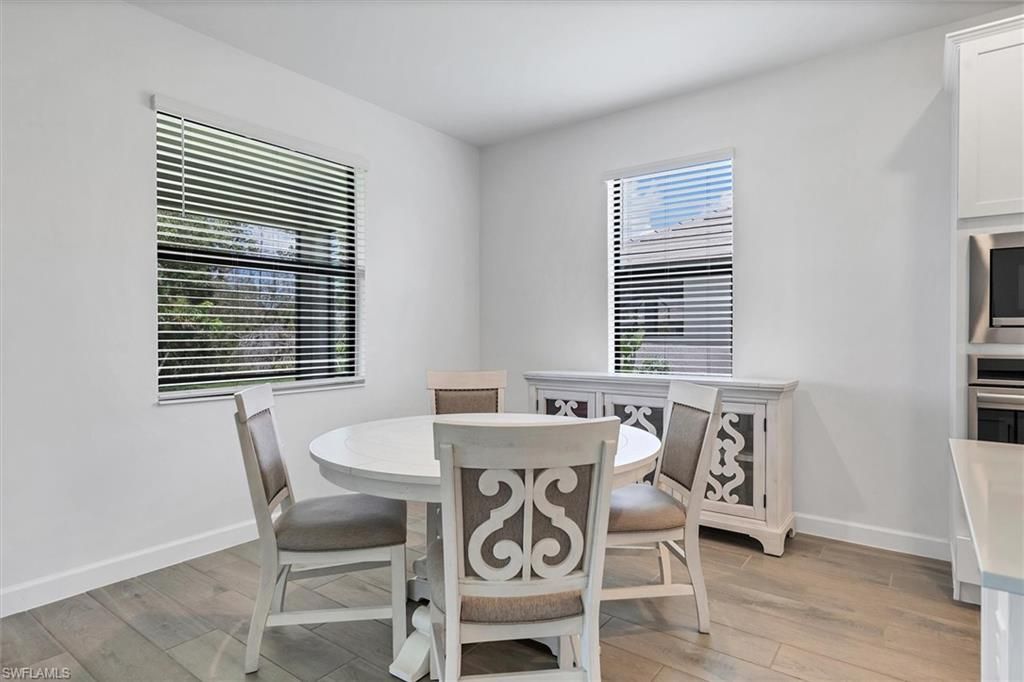 Dining room, Interior, Wood Texture Flooring