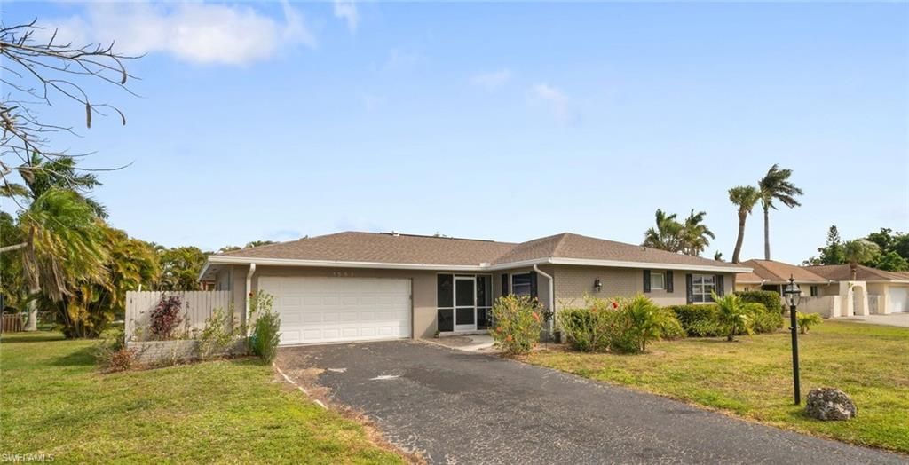 Attached, Backyard, Exterior, Facade, Ranch