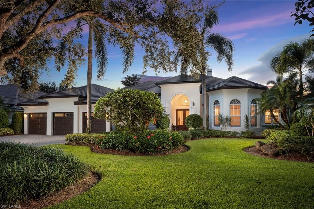 Attached, Backyard, Exterior, Facade, French Provincial