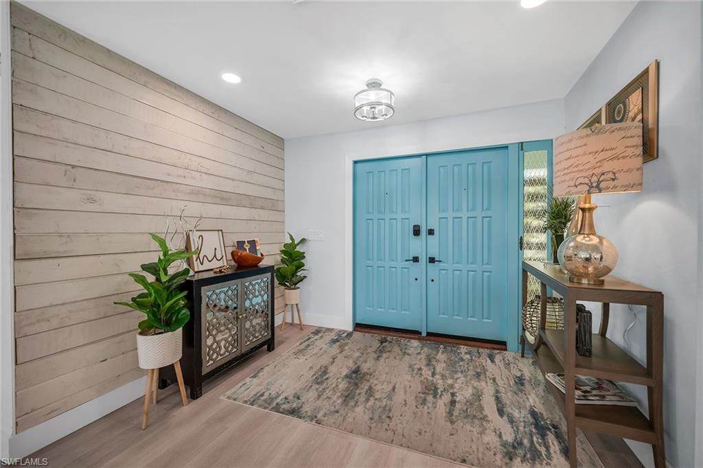 Interior, Recessed Lighting, Wood Texture Flooring, Wooden Walls