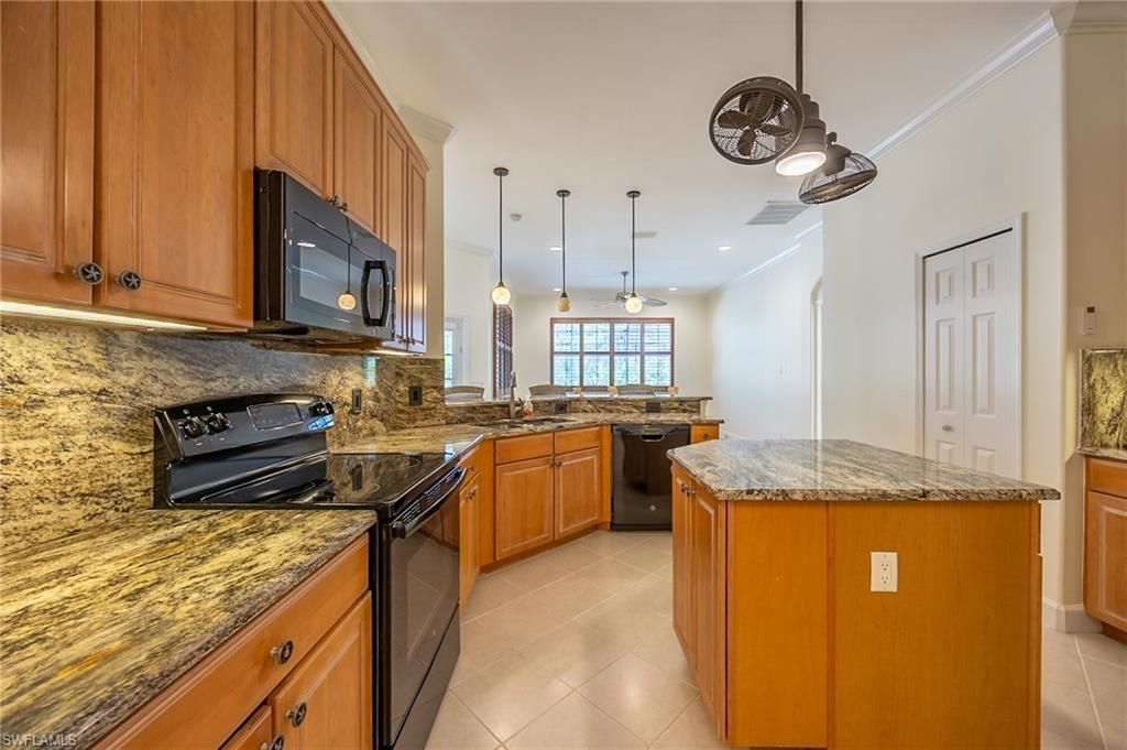 Interior, Kitchen, Pendant Lights, Recessed Lighting