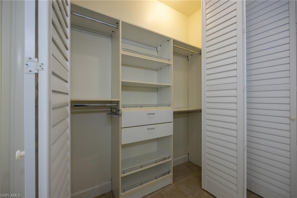 Interior, Walk-in Closets