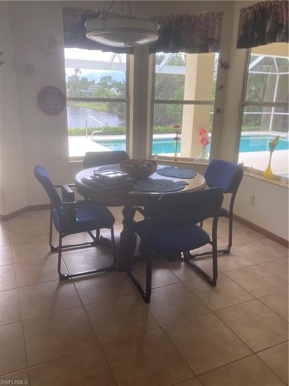 Dining room, Interior, Water