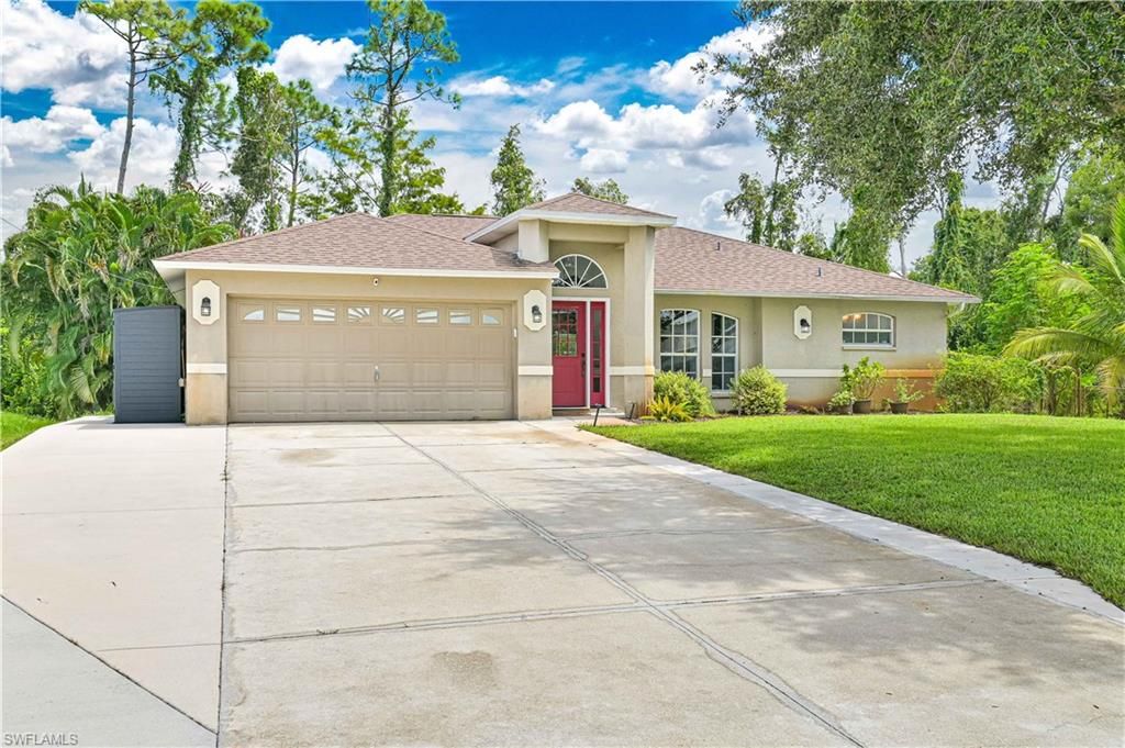 Attached, Backyard, Exterior, Facade, Ranch