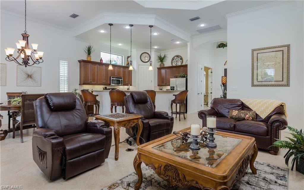 Chandelier, Dining room, Interior, Kitchen, Living room, Pendant Lights, Recessed Lighting