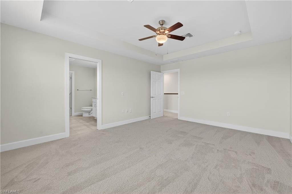 Bathroom, Empty room, Interior