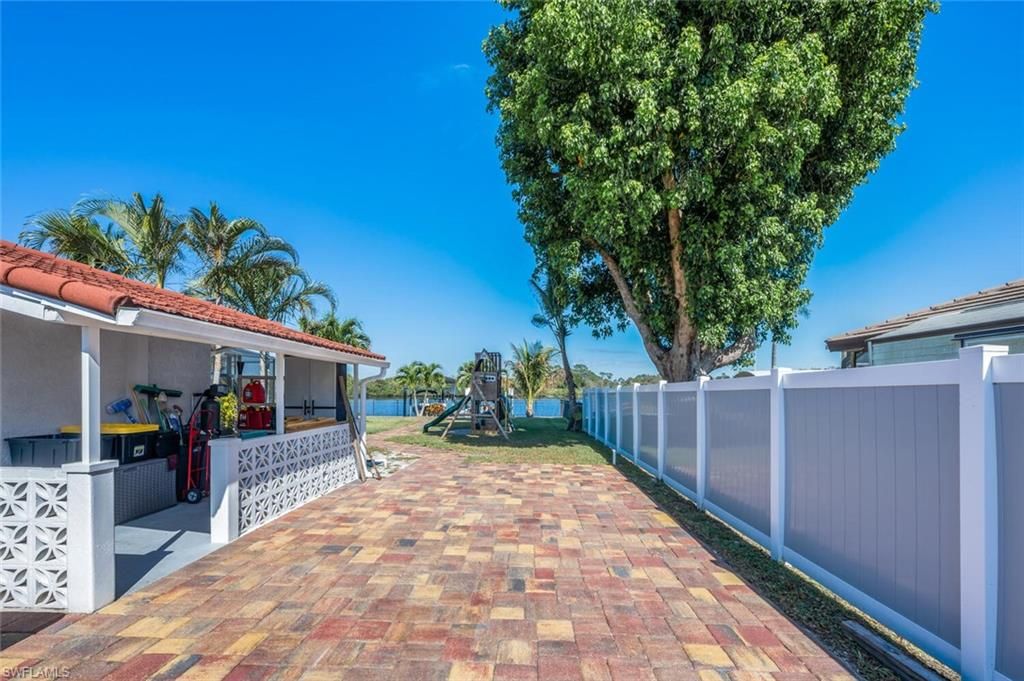 Backyard, Exterior, Playground