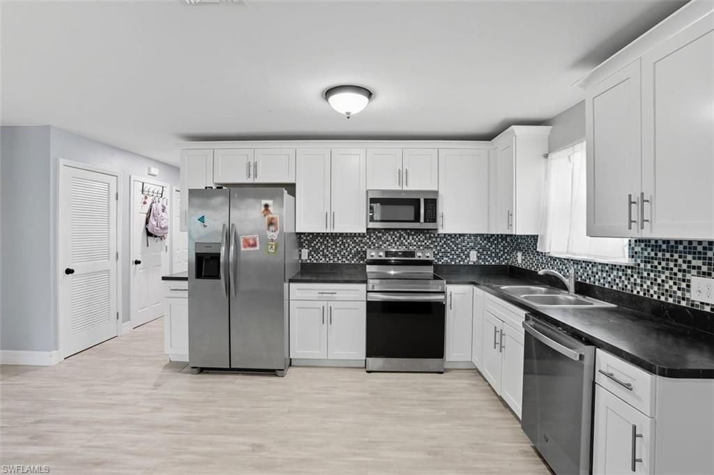 Interior, Kitchen, Stainless Steel Appliances, Wood Texture Flooring