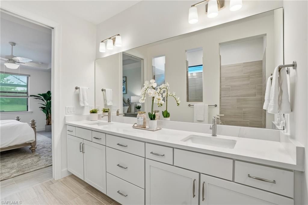 Bathroom, Dual Sink Vanities, Interior, Wood Texture Flooring