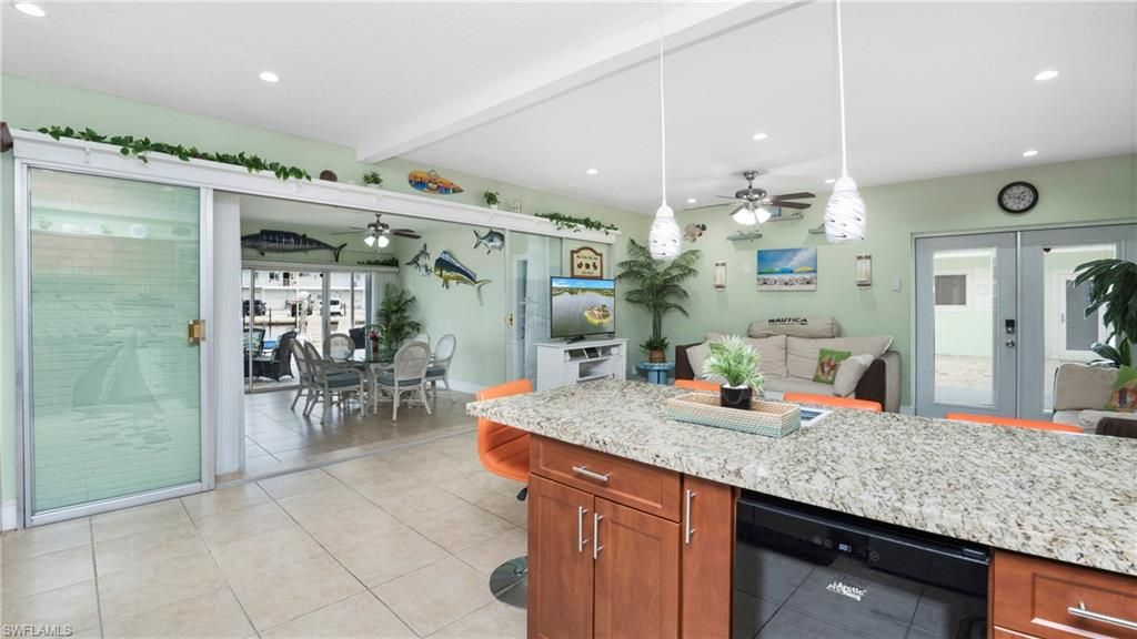 Dining room, Interior, Living room, Recessed Lighting