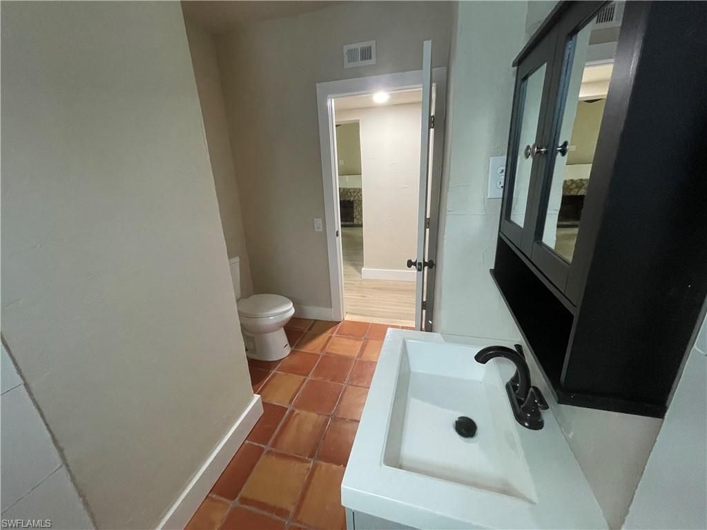 Bathroom, Interior