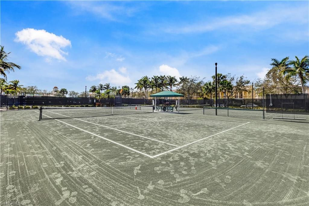 Exterior, Tennis Courts