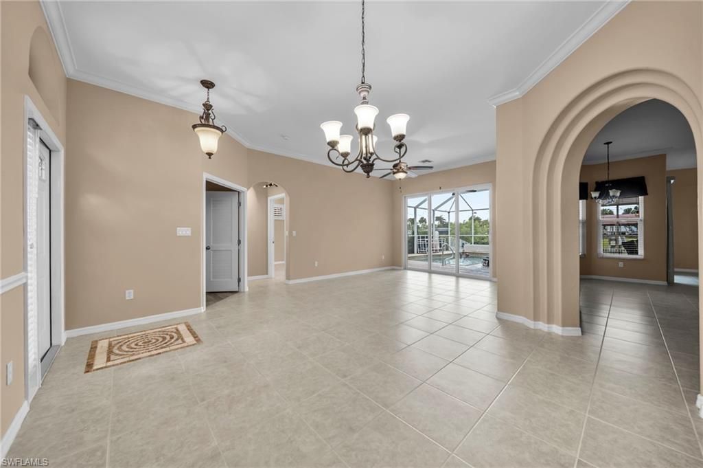 Chandelier, Empty room, Interior, Pendant Lights