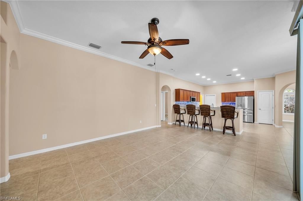 Empty room, Interior, Kitchen, Recessed Lighting