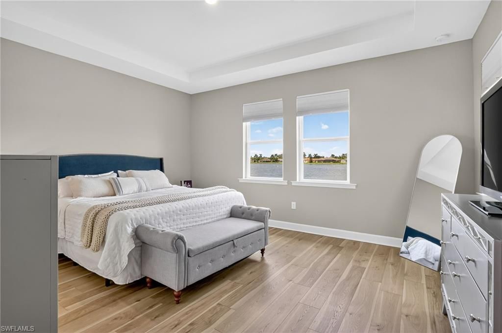 Bedroom, Interior, Water, Wood Texture Flooring