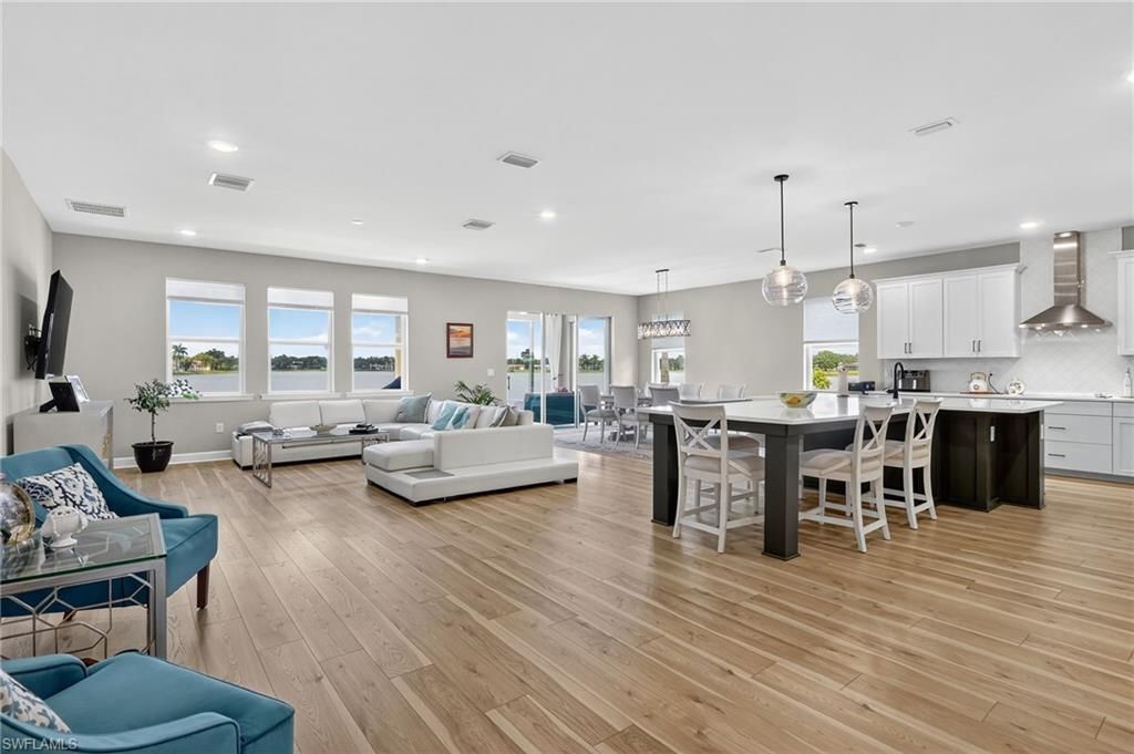 Dining room, Interior, Kitchen, Living room, Pendant Lights, Recessed Lighting, Wood Texture Flooring