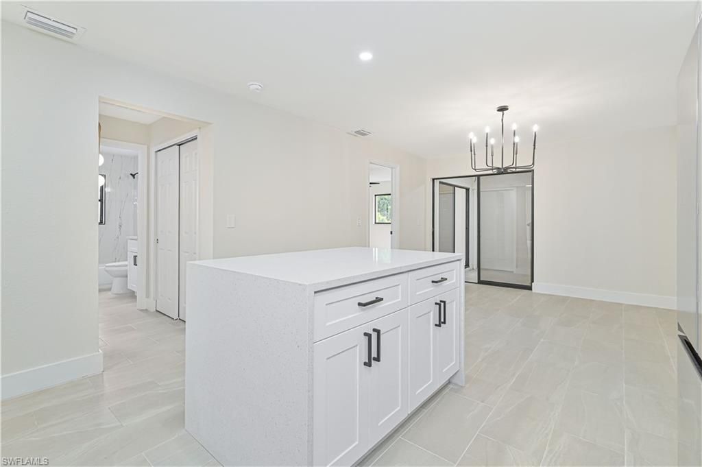 Bathroom, Interior, Pendant Lights, Recessed Lighting