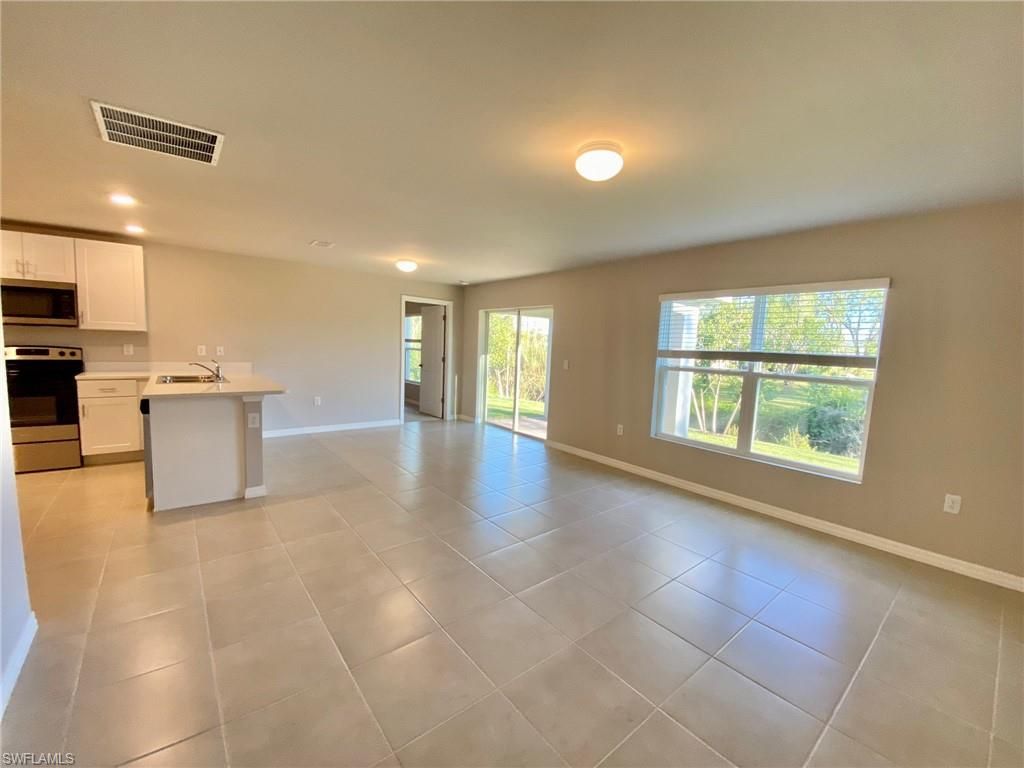 Empty room, Interior, Kitchen, Recessed Lighting