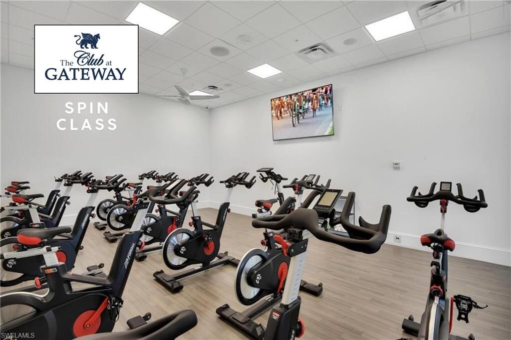 Fitness Equipment, Interior, Recessed Lighting, Wood Texture Flooring