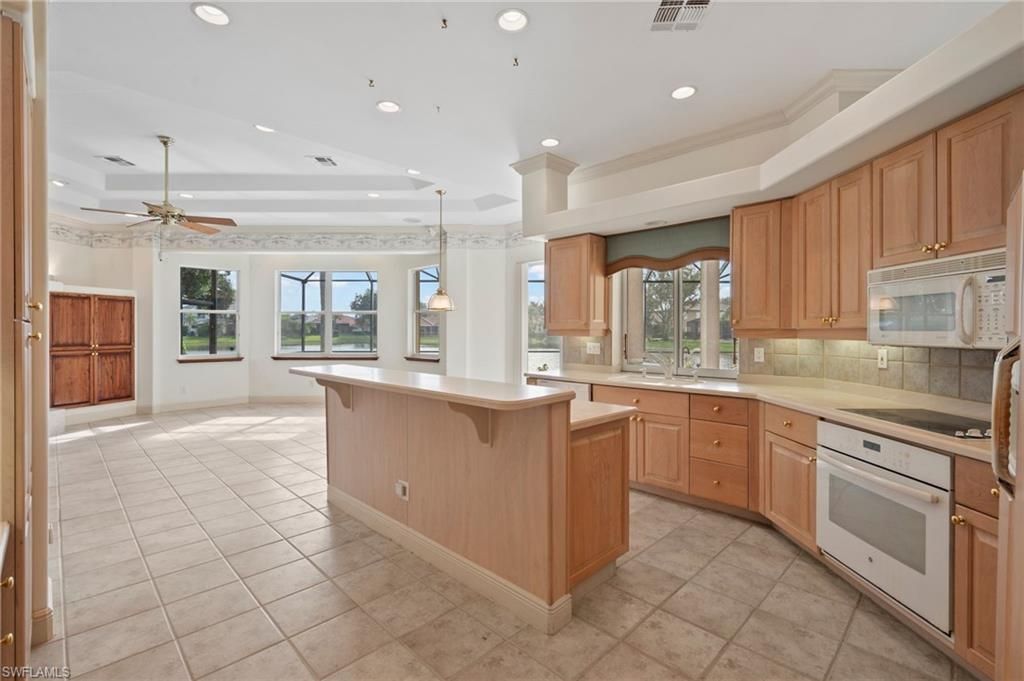 Interior, Kitchen, Pendant Lights, Recessed Lighting