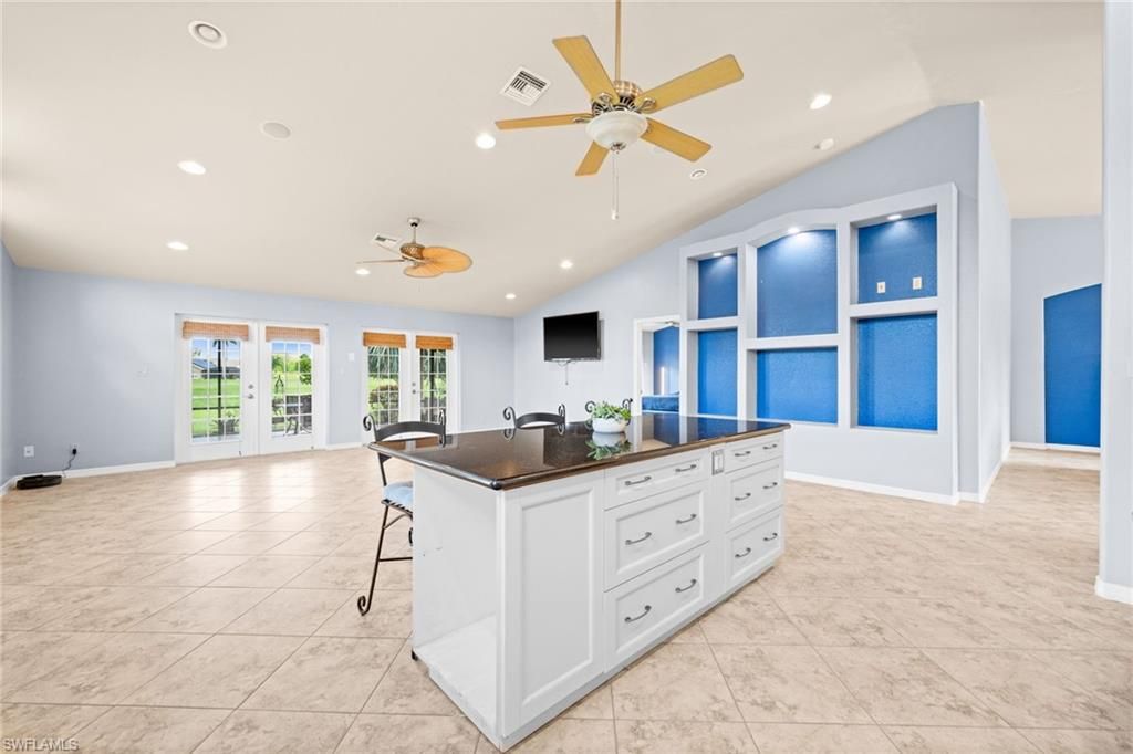 Empty room, Interior, Kitchen, Recessed Lighting